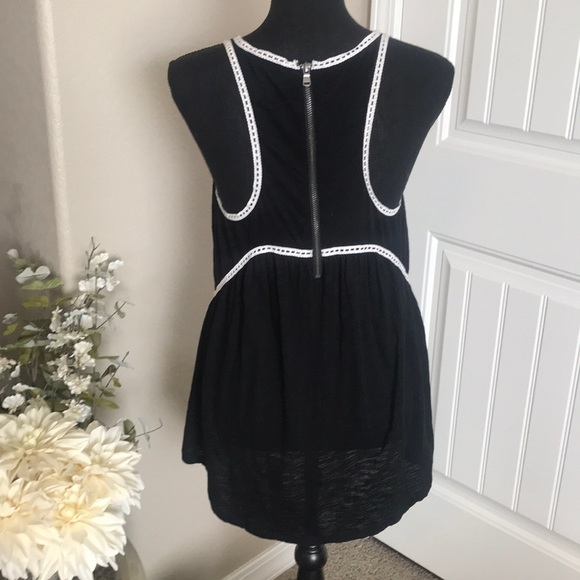 Express Tank Top - Picture 3 of 5